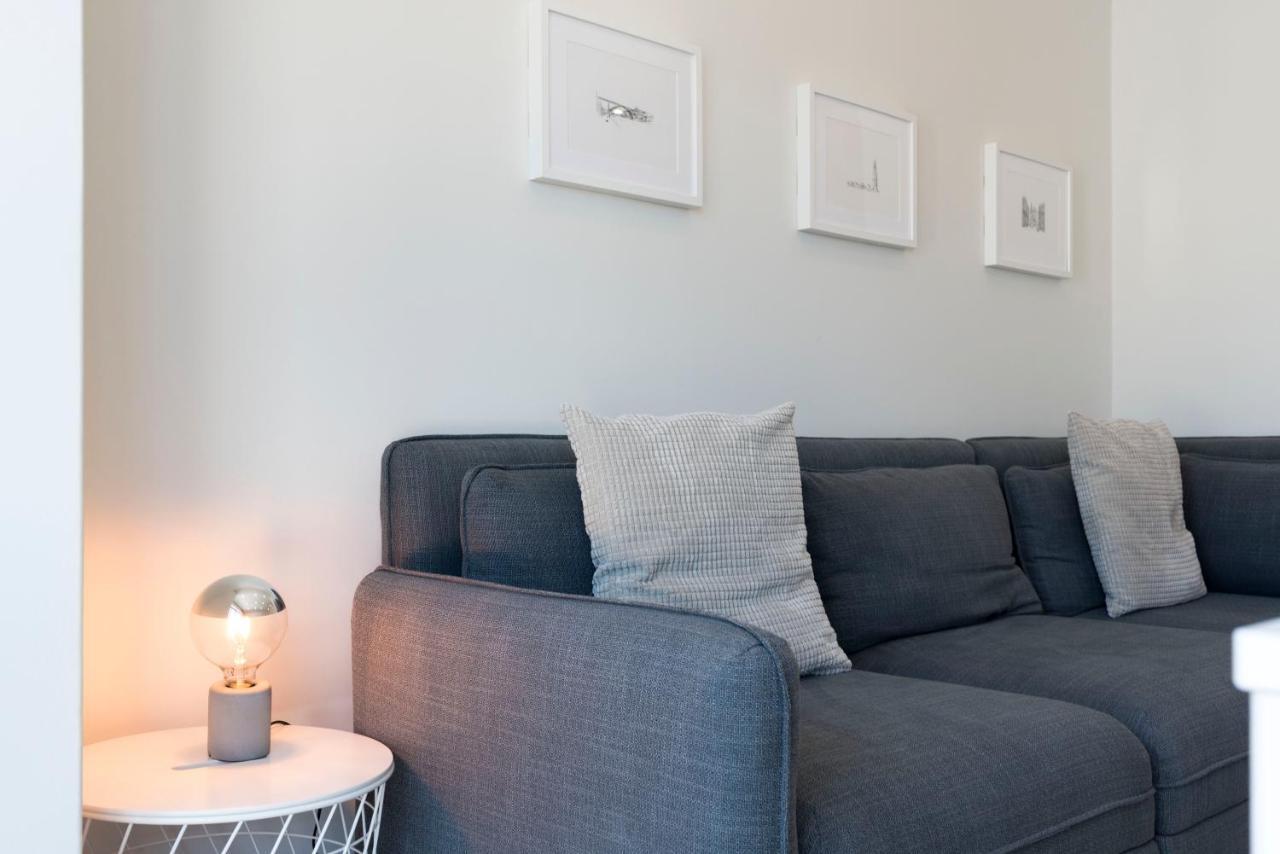 Lovelystay - Downtown Modern 2Br Flat With Free Parking ปอร์โต ภายนอก รูปภาพ